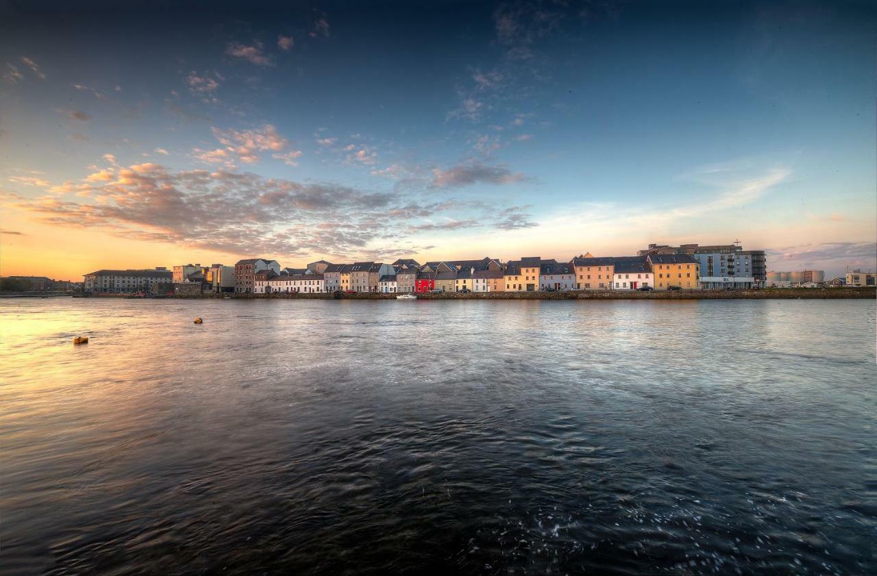 Spanish Arch Galway Ngoại thất bức ảnh