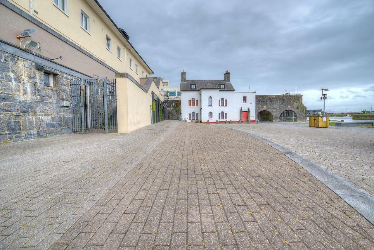 Spanish Arch Galway Ngoại thất bức ảnh